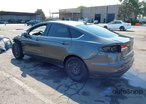 2019 Ford Fusion S z USA, uszkodzony, nr VIN 3FA6P0G73KR178275